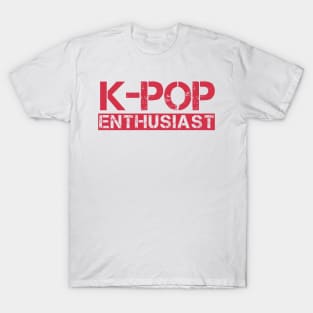 k-pop enthusiast T-Shirt